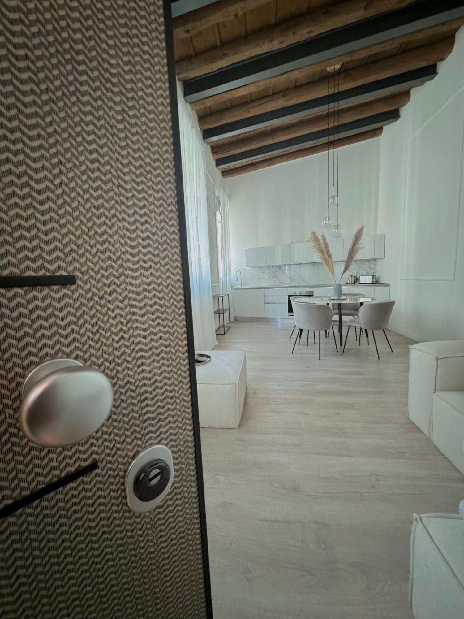 Apartament Dimora Manin Werona Zewnętrze zdjęcie
